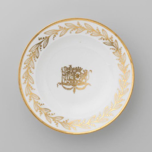 Plate with the coat of arms of Hendrik Peter Godfried Quack and Isabella Gertraud von Carnap