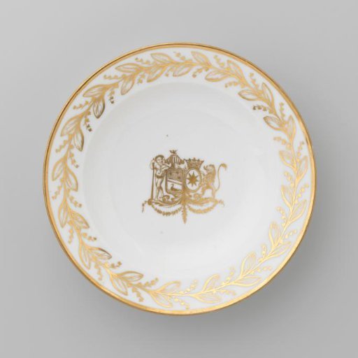 Plate with the coat of arms of Hendrik Peter Godfried Quack and Isabella Gertraud von Carnap