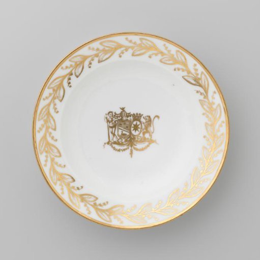 Plate with the coat of arms of Hendrik Peter Godfried Quack and Isabella Gertraud von Carnap