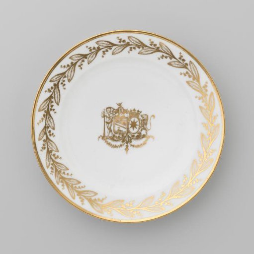 Plate with the coat of arms of Hendrik Peter Godfried Quack and Isabella Gertraud von Carnap