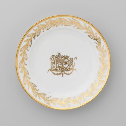 Plate with the coat of arms of Hendrik Peter Godfried Quack and Isabella Gertraud von Carnap
