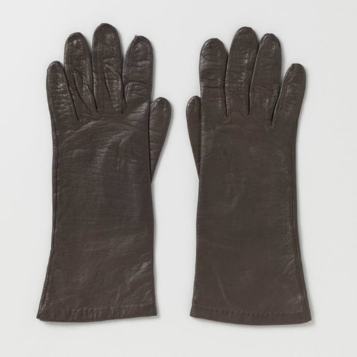 Right glove of dark brown leather