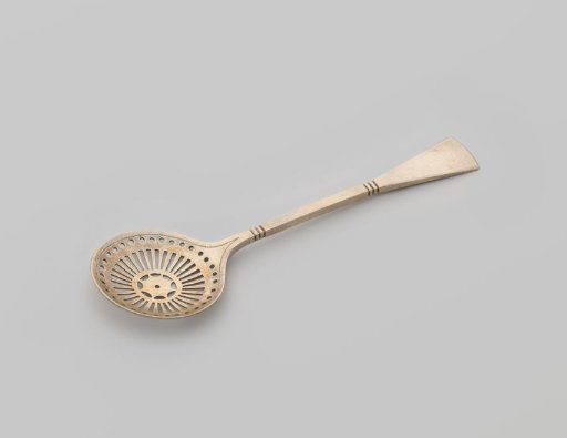 Sugar spoon