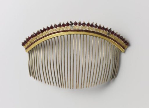 Comb or diadem
