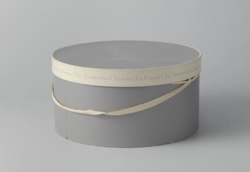 Hatbox from 'La femme chic Amsterdam'