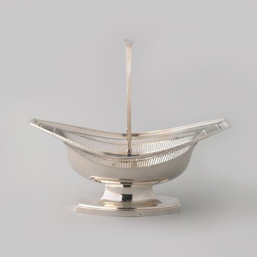 Bread basket with handle, oval with flattened sides