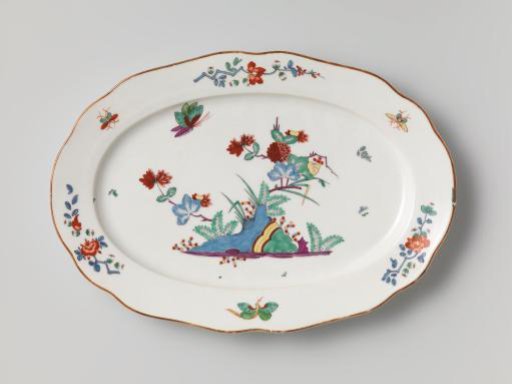 Porcelain plate