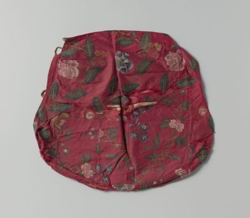 Cover for chair seat, of printed silk