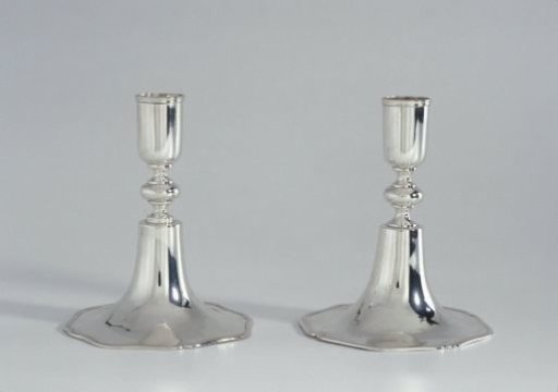Candelabrum of plain silver with a short stem and round foot, table candelabrum or travelling candelabrum