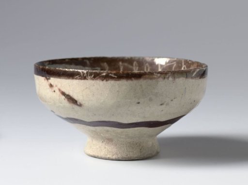 Bowl with a scroll