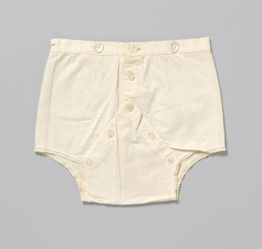 Diaper of white cotton