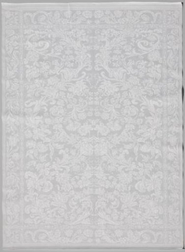 Napkin with a floral pattern