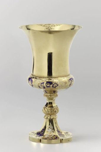 Cup