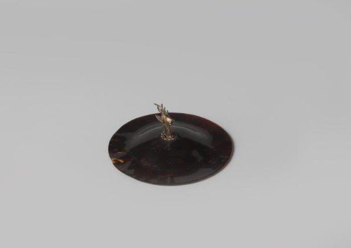 Tortoiseshell lid with a silver stag's head (series of 28 pieces A to BB)
