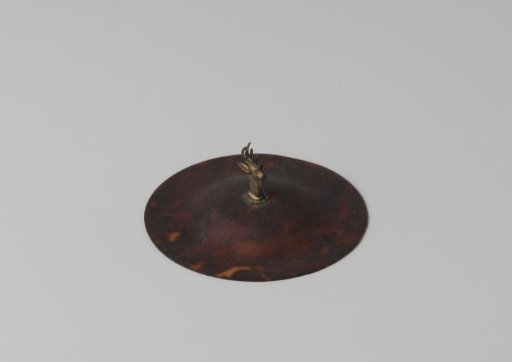 Tortoiseshell lid with silver stag's head (series of 28 pieces, A to BB)