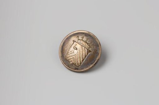 Silver livery button with the coat of arms of Teding van Berkhout
