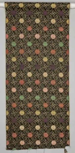 Silk fabric with a design of swastikas set in a "diamond" of cloud bands, with circular flowers at the intersections of the diamond