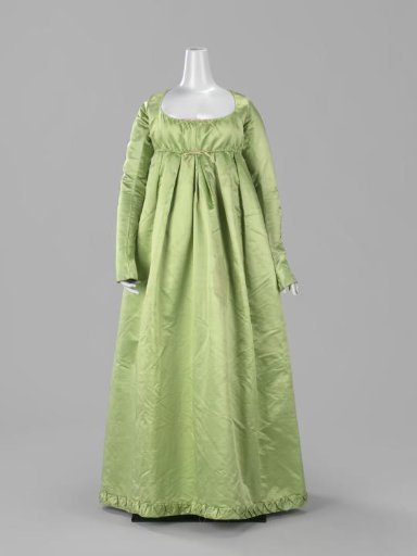 Japanese jacket of light green satin, ankle-length, with a high waist and long sleeves, decorated above the hem with a wavy, gathered strip of the same satin