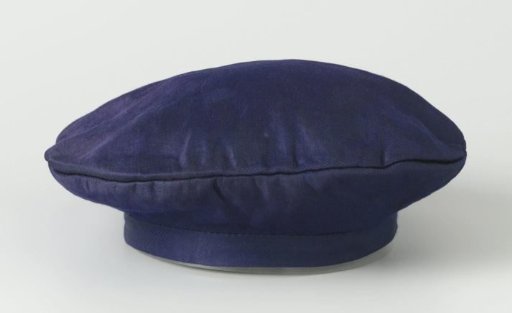 Painter's cap of navy blue silk, worn by the painter Thomas Cool (1851-1904)