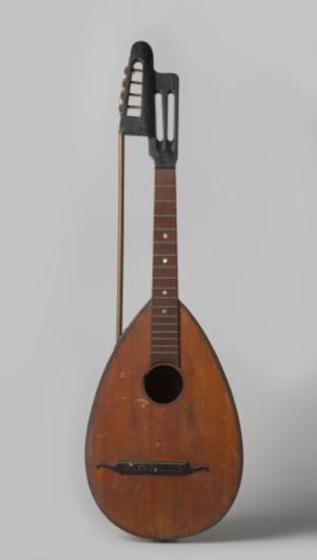 Lute-guitar
