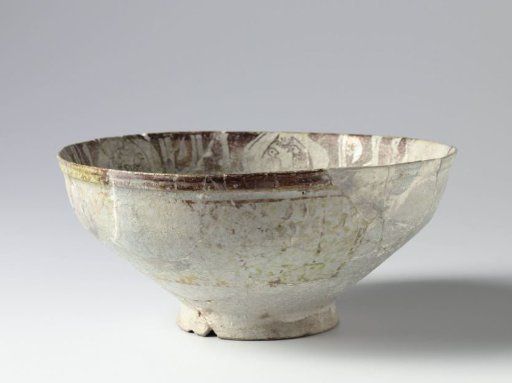 Bowl with geometrical motifs