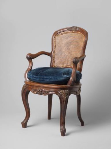 Colonial armchair