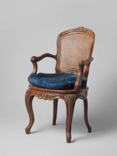 Colonial armchair