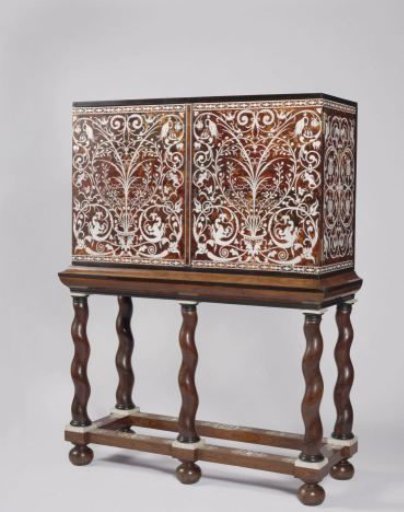 Cabinet of Amalia of Solms