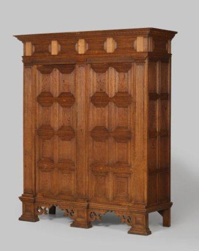Kast met twee paneeldeuren