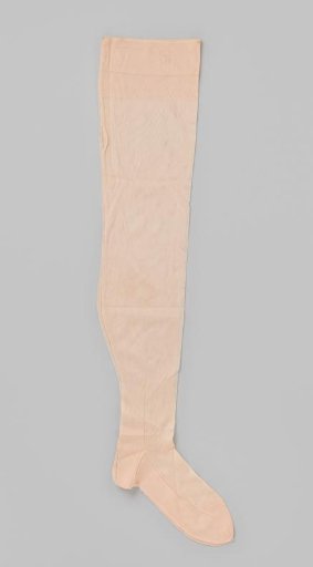 Long ladies' stocking of pink silk tricot with 'FEE' interwoven in the band and a long stem with a stylized flower on the heels