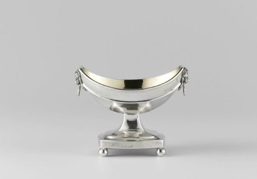 Salt cellar