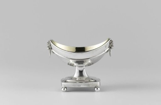 Salt cellar