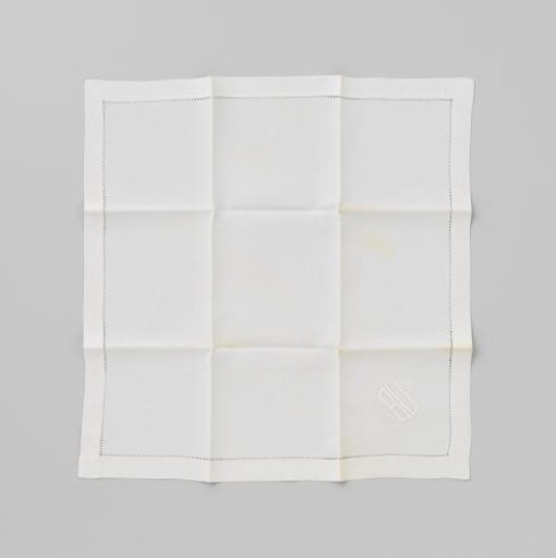 Linen napkin with the embroidered initials BU