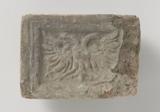 Fireplace with a representation of the double-headed eagle