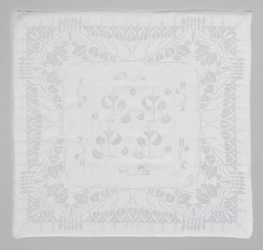 Napkin of damask with Fuchsia pattern