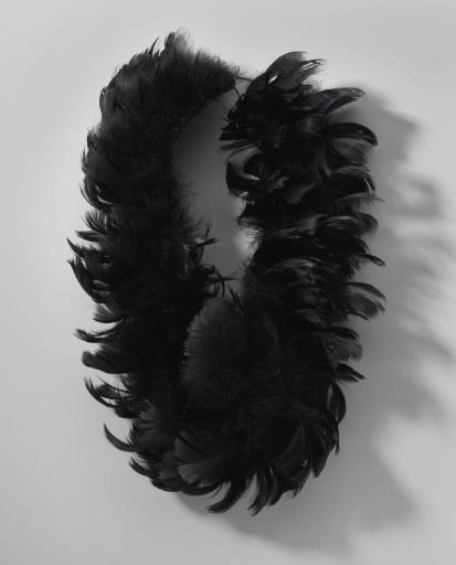 Headband of dark blue feathers