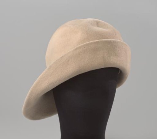 Hat of sand-colored hair felt, unlined