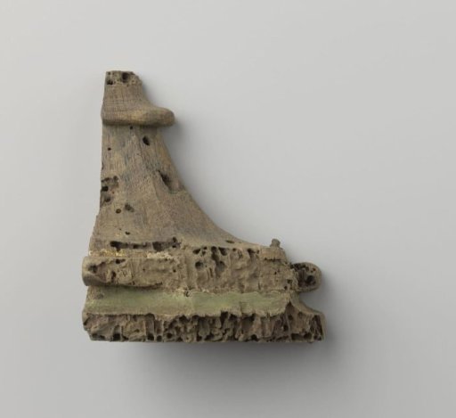 Fragment (console of the altarpiece case?); (possibly) belonging to the Soest Altarpiece