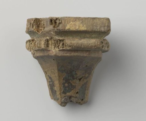 Fragment (console of the altarpiece case?); (possibly) belonging to the Soest Altarpiece