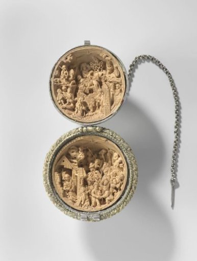 Prayer Nut with The Nativity and The Adoration of the Magi