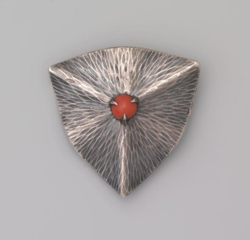 Triangular Brooch 'Octopus' of silver and coral