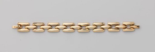Gold chain bracelet