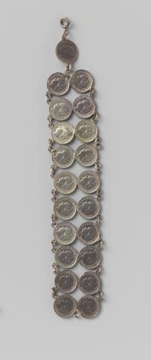 Silver bracelet of two rows of ducats