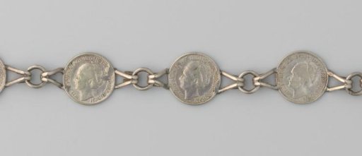 Silver bracelet of five quarters