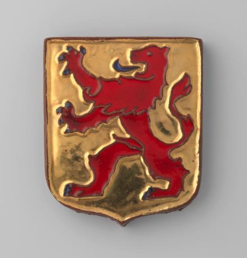 Tile with a coat of arms, a red climbing lion on a golden field