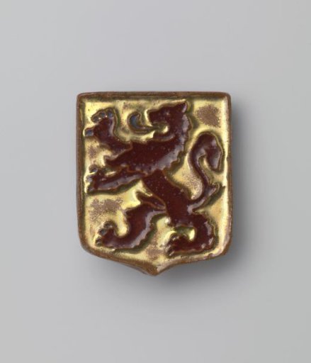 Two ceramic brooches with the Dutch lion