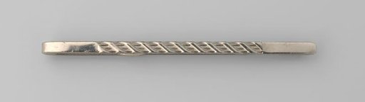 Half of a sawn-through brooch pin