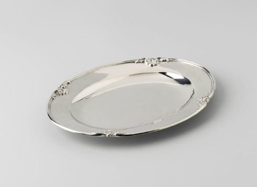 Oval silver saucer for sauce bowl
