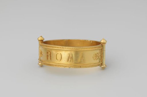 Gold bracelet