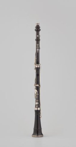 Oboe (with 11 keys) in original case